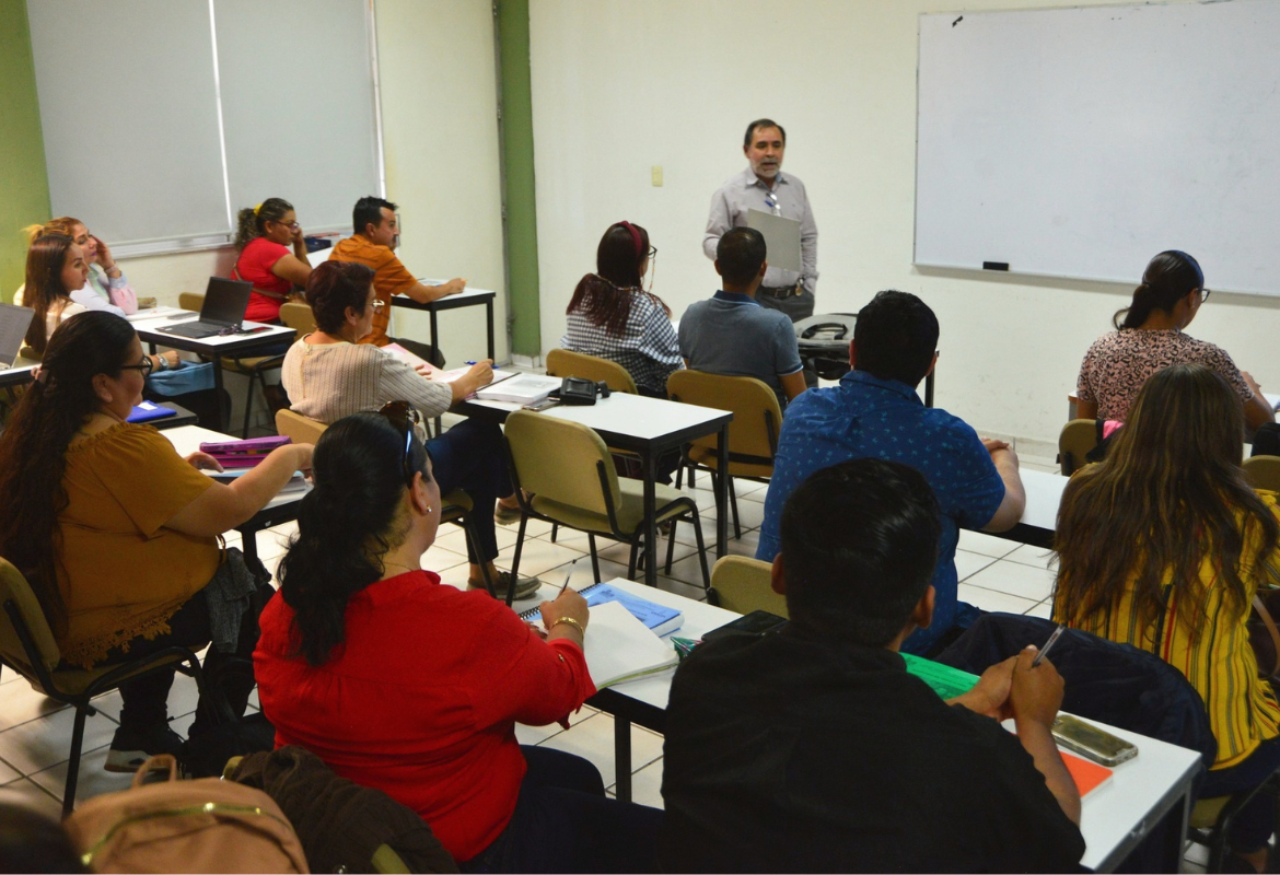 EN LA UNIDAD MAZATLÁN INICIÓ LA MAESTRÍA EN EDUCACIÓN